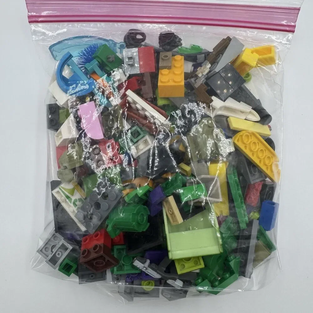 LEGO Minifigures Building Bricks Bulk Lot Mixed Themes Colors Plastic 3+